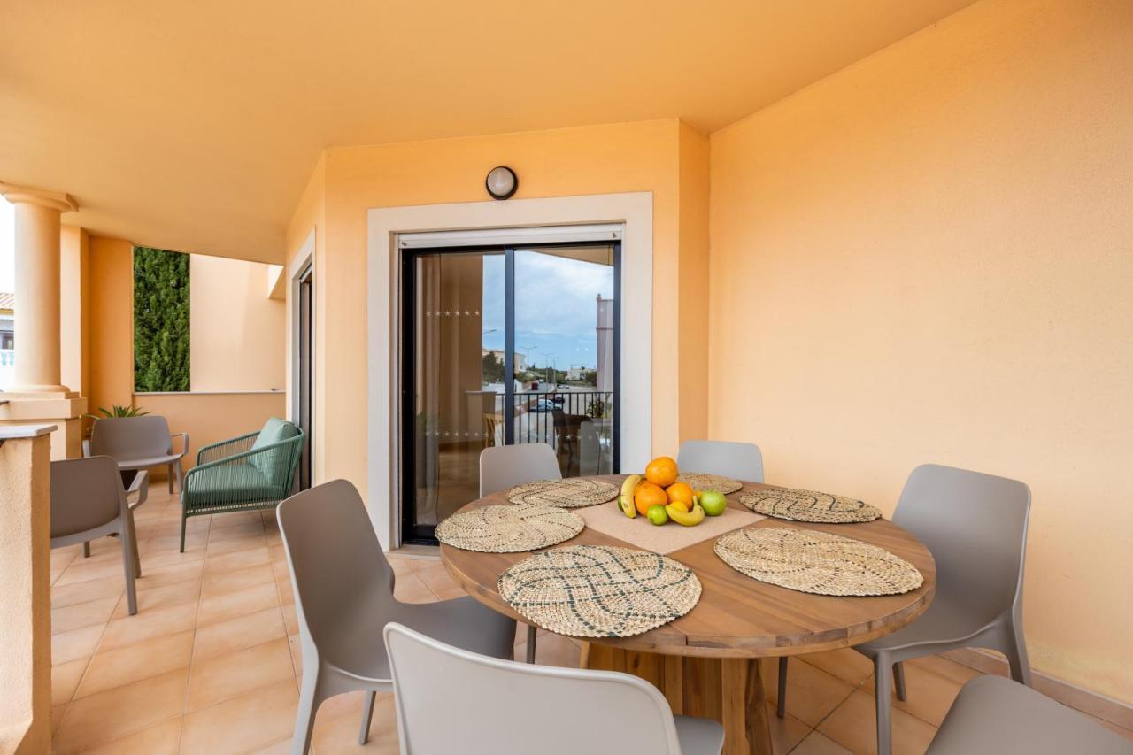 Aum Praia Da Luz Resort Apartment ภายนอก รูปภาพ