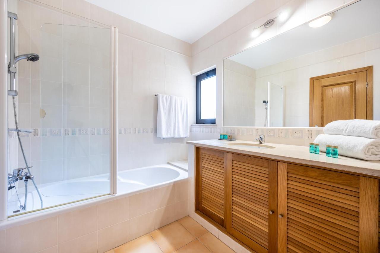 Aum Praia Da Luz Resort Apartment ภายนอก รูปภาพ