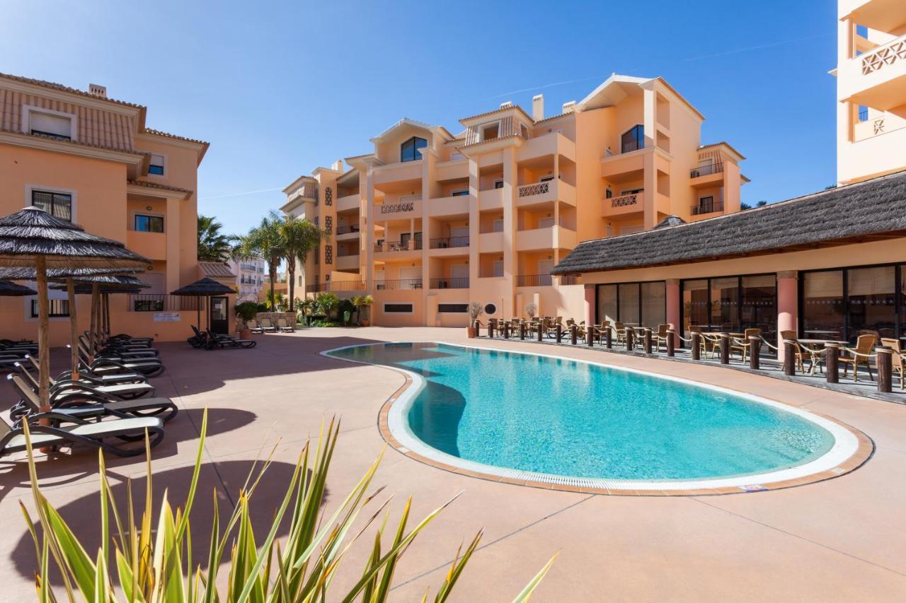 Aum Praia Da Luz Resort Apartment ภายนอก รูปภาพ